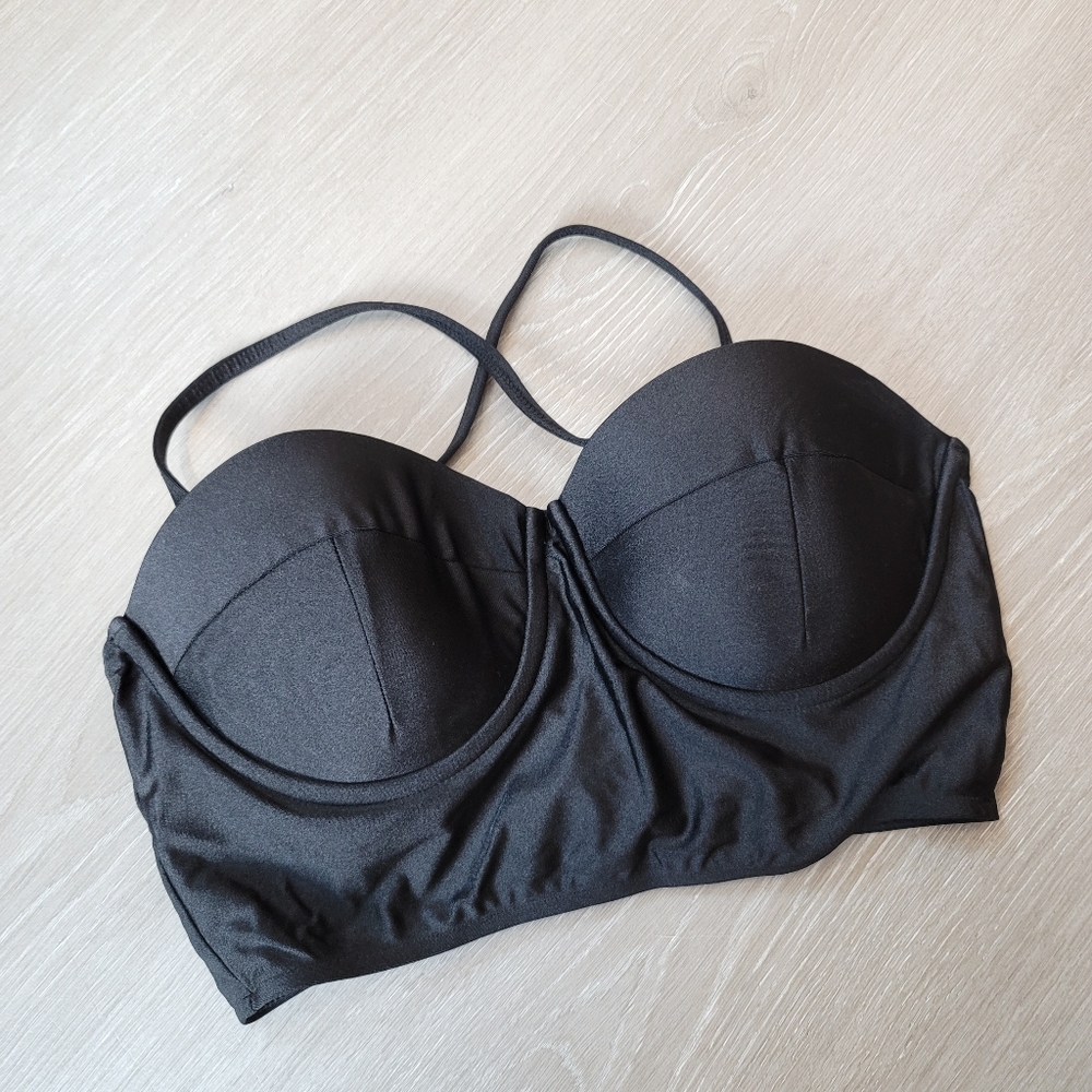 Albion Black Bikini Top Size Medium